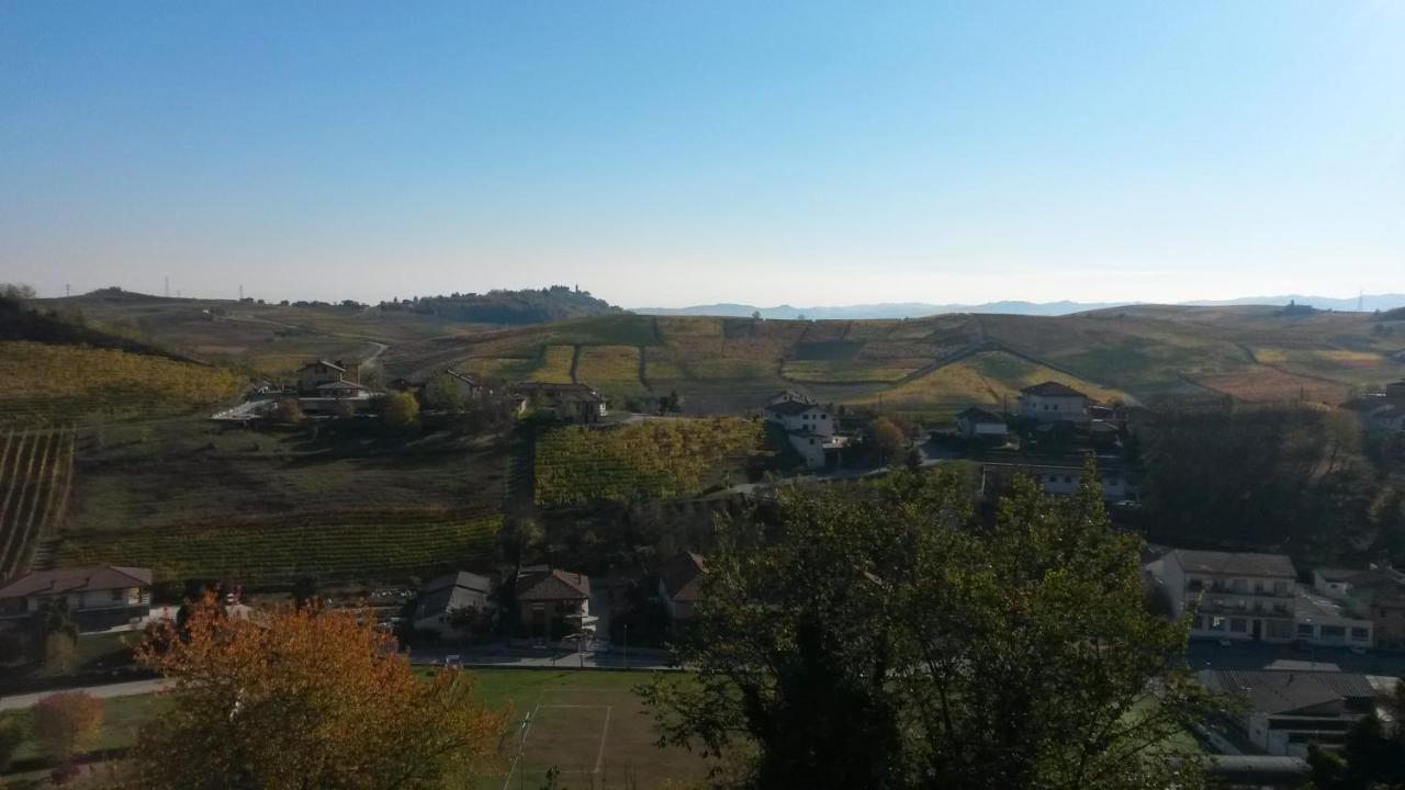 Il Borgo B&B Castellinaldo Bagian luar foto