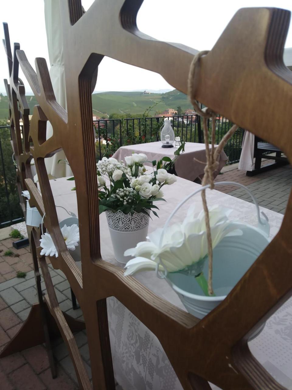 Il Borgo B&B Castellinaldo Bagian luar foto